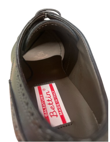 Scarpa stringata uomo vitello nero o marrone con fondo cuoio + Morflex Vibram e coda di rondine | Bettin Calzature