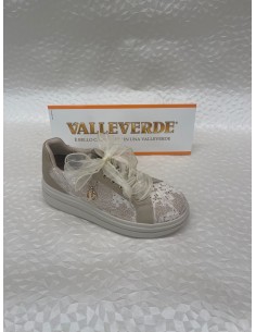 Sneakers Valleverde donna in materiali misti con dettagli chic | Bettincalzature